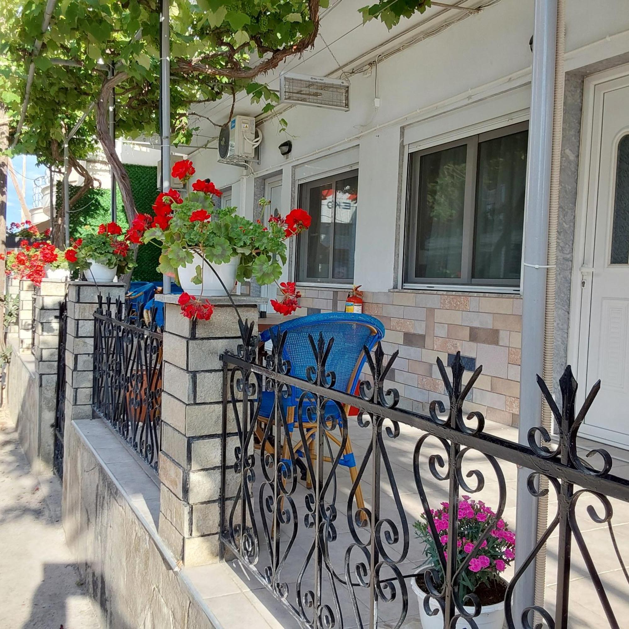 Anna Maria Studios Потос Экстерьер фото